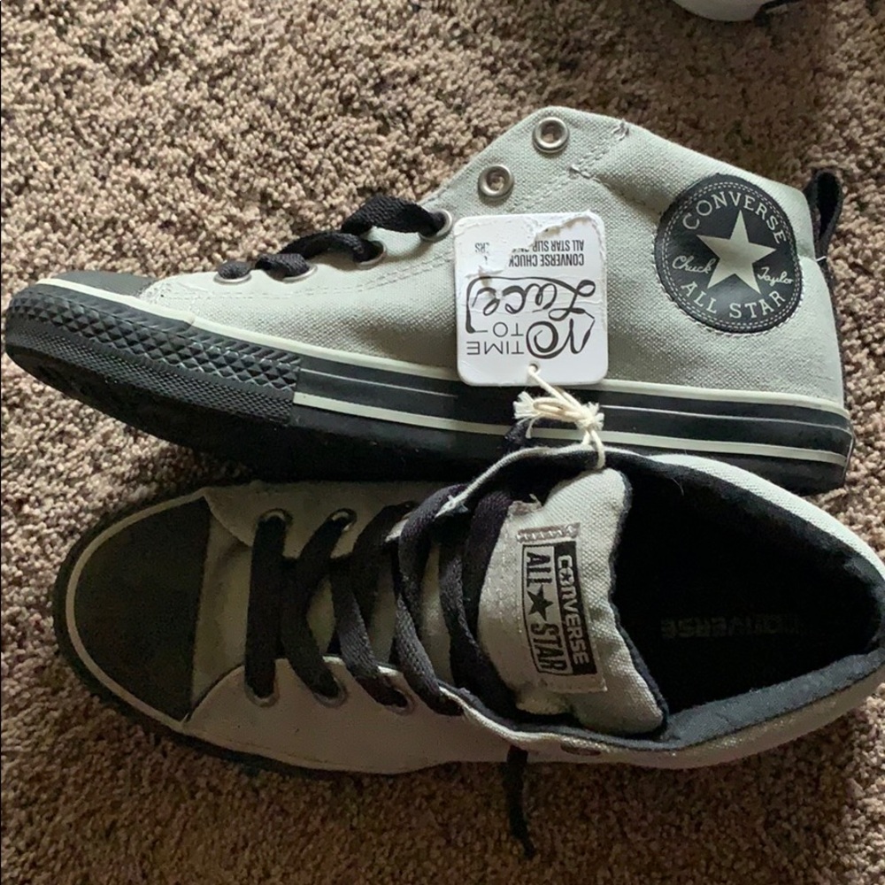 Converse shoes youth